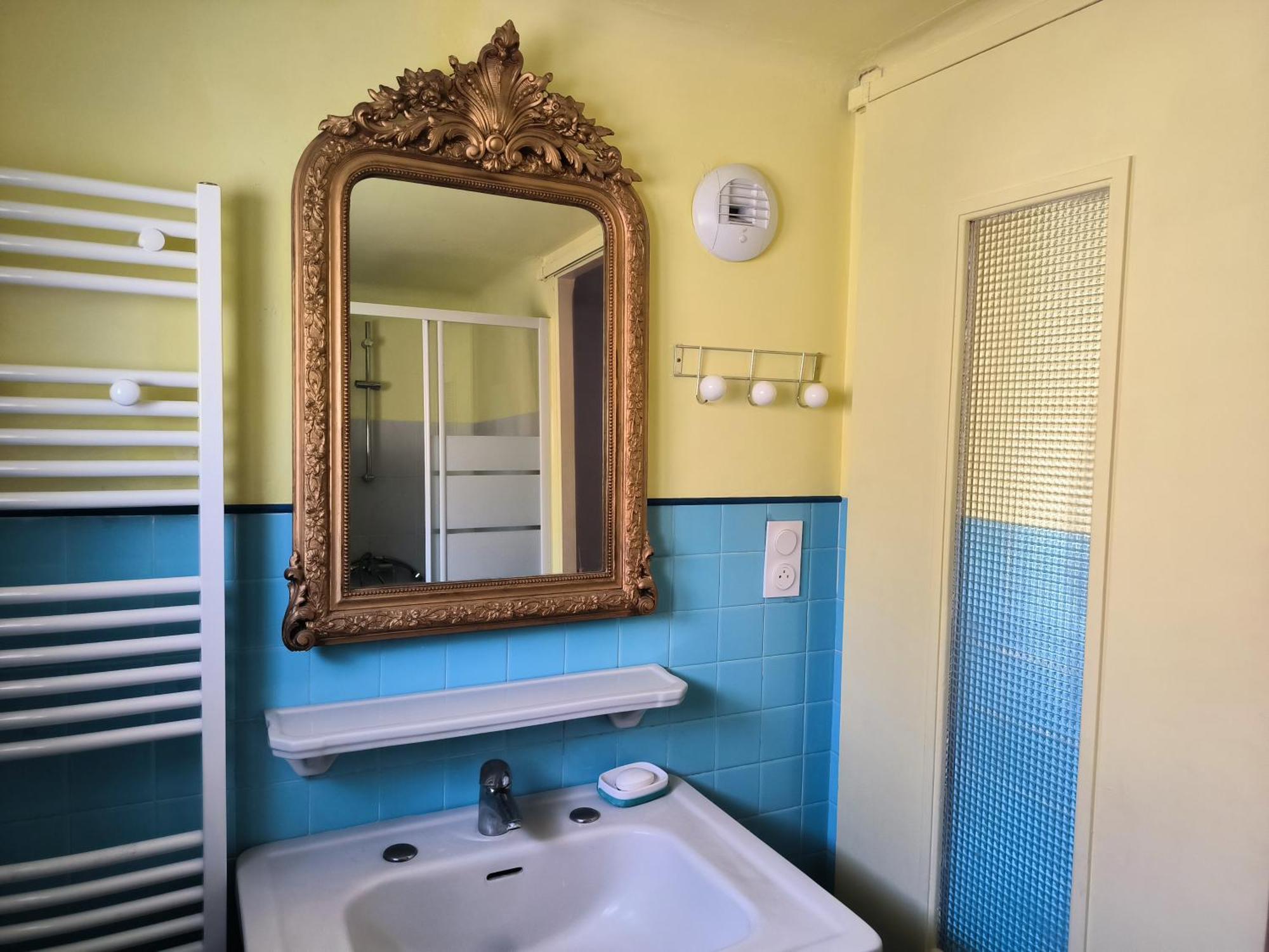 Maison Familiale Bages  Bagian luar foto